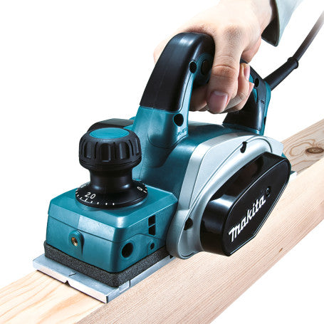 Pialla elettrica Makita KP0800J 620 W larghezza 82 mm