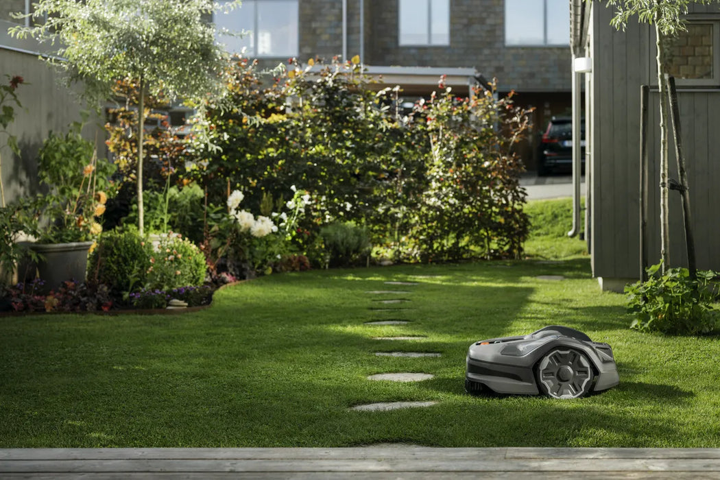 Robot Tagliaerba Husqvarna 305E NERA