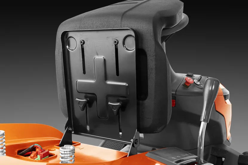 Trattorino Tagliaerba Husqvarna TC 114
