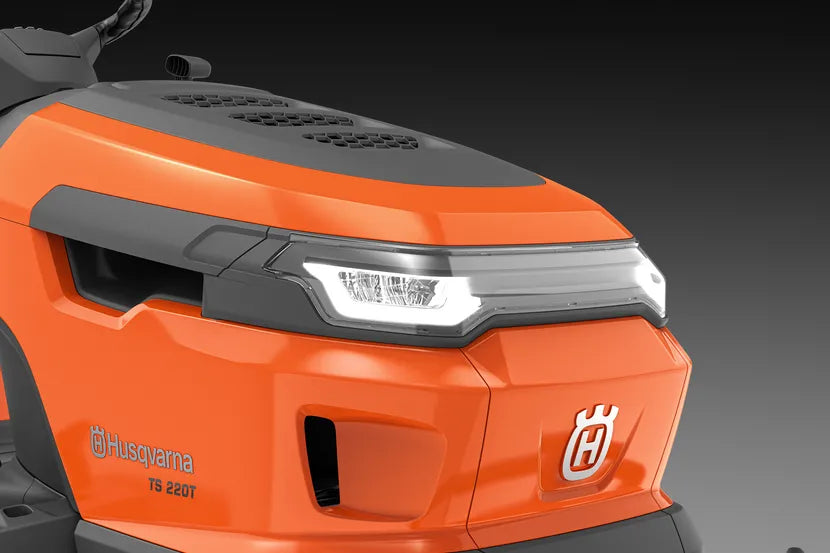 Trattorino Tagliaerba Husqvarna TC 220T