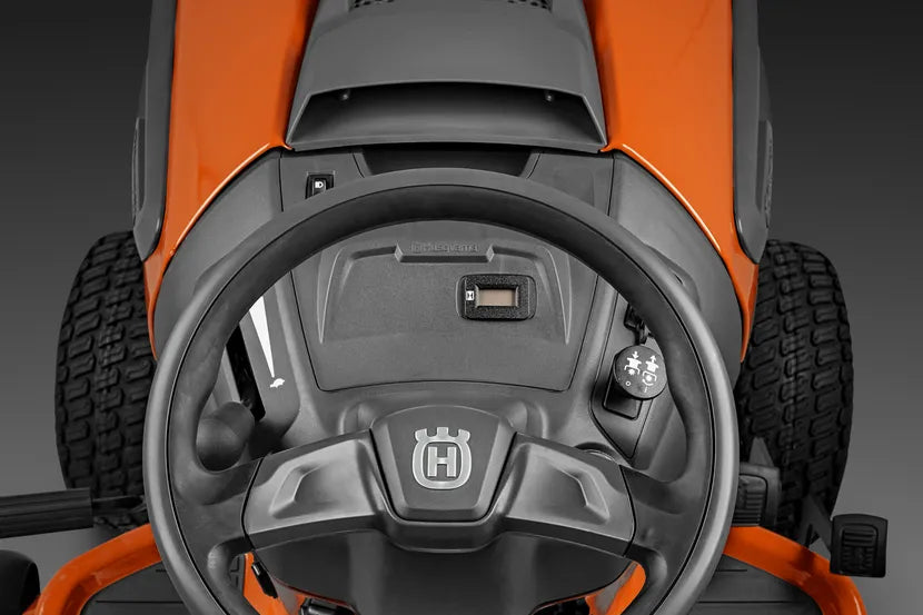 Trattorino Tagliaerba Husqvarna TS 142T